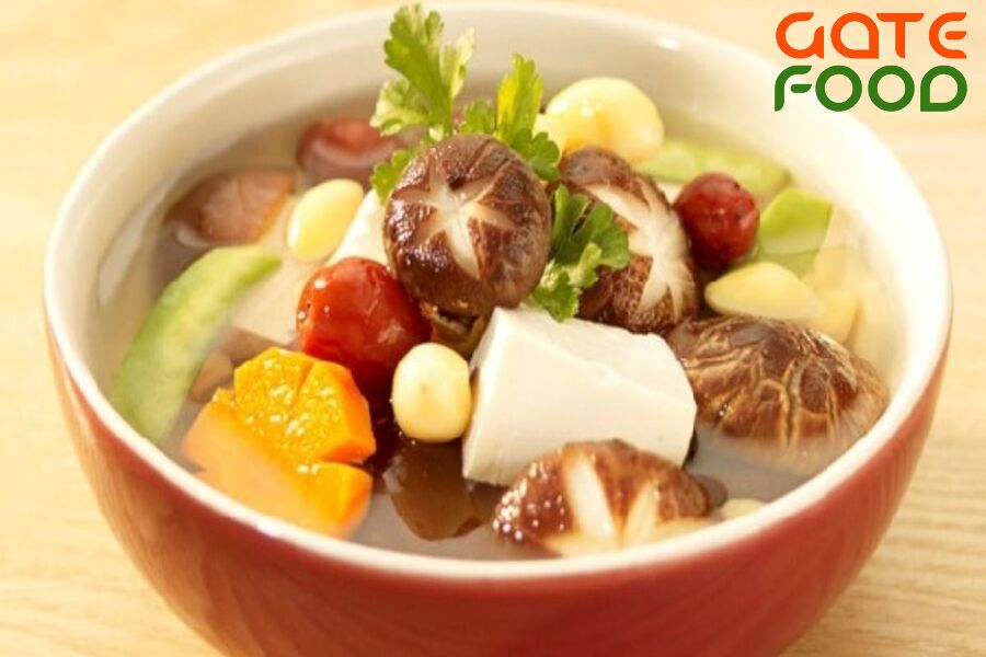 Cách Làm Canh Nấm Hạt Sen Chay