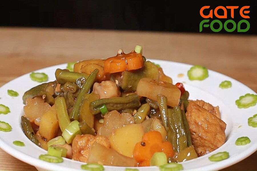 Cách làm Rau củ kho chay - Món Ngon GoodFood