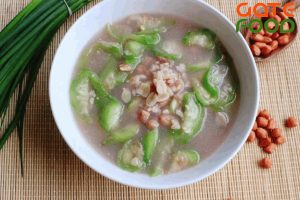 Cách Làm Mướp Xào Đậu Phộng Chay
